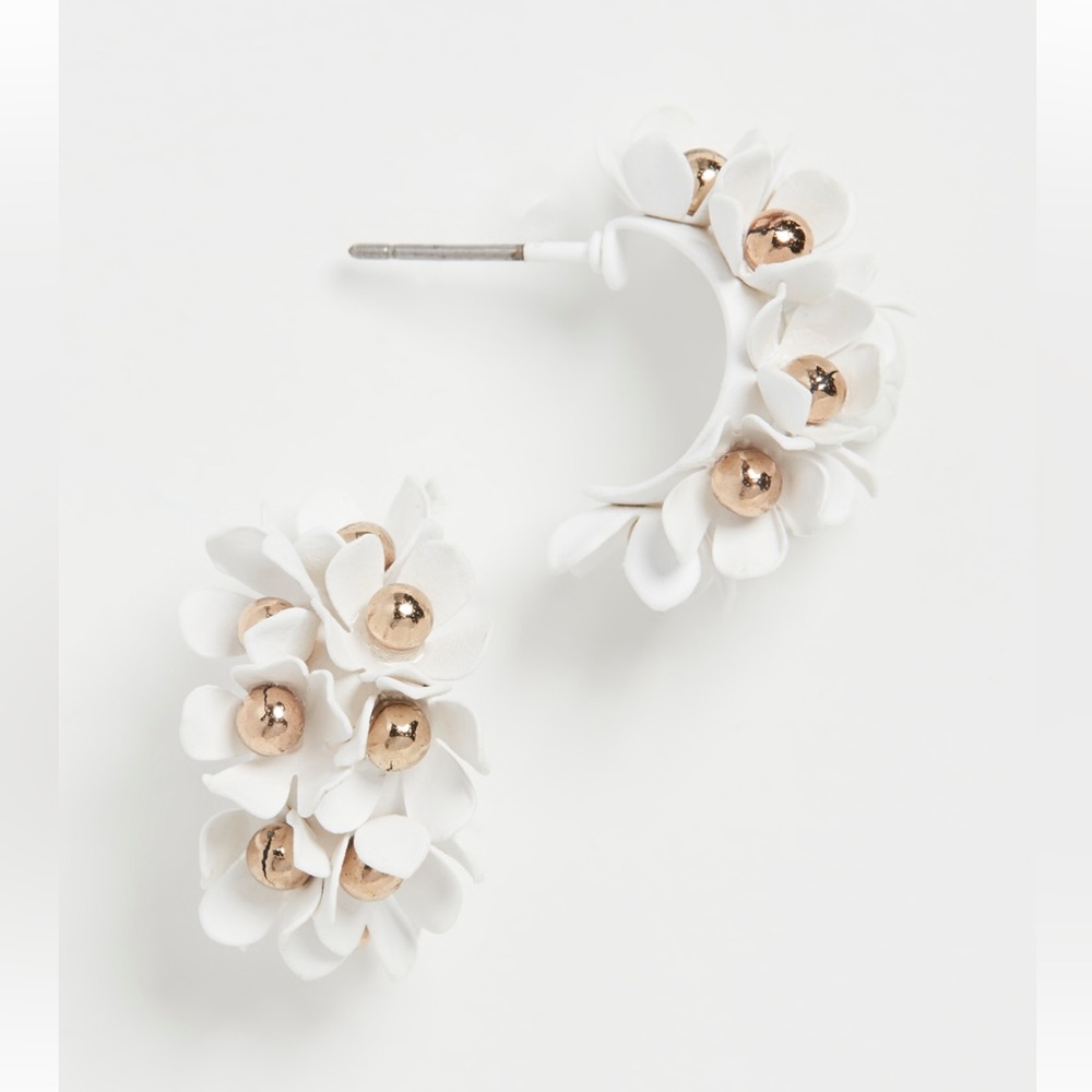 SASHI Bloom Earrings in White